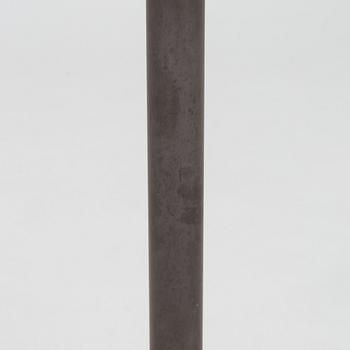 Ettore Sottsass, samppanjajäähdytin ja jalusta, Alessi, 1900-luvun loppu.