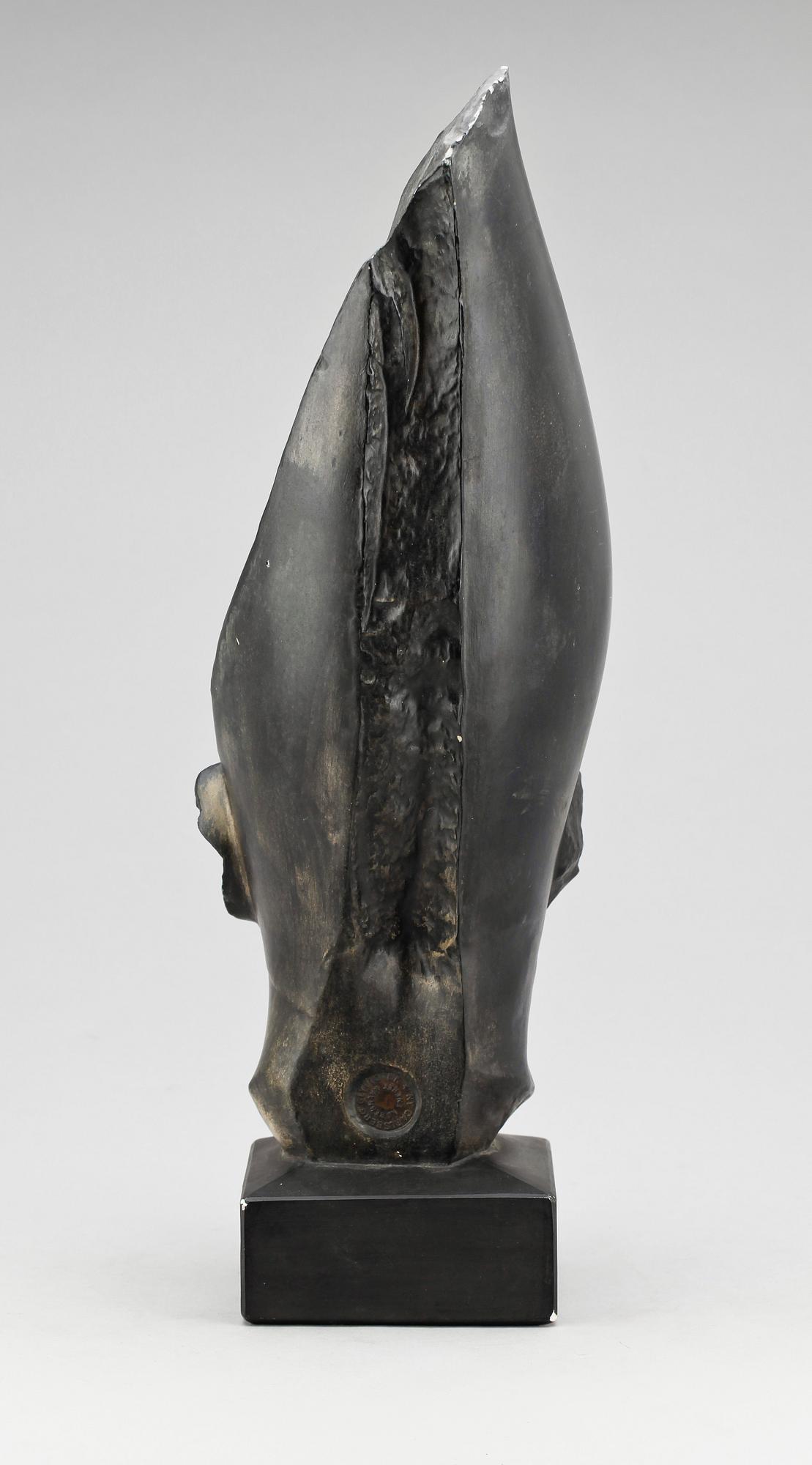BYST, bemålat gips, Glyptoteket, Köpenhamn, Danmark, 1900-talets andra hälft.