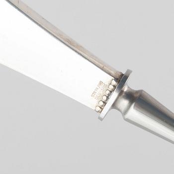 Georg Jensen, cheese slicer and cheese knife, silver, model Kugle/Beaded.