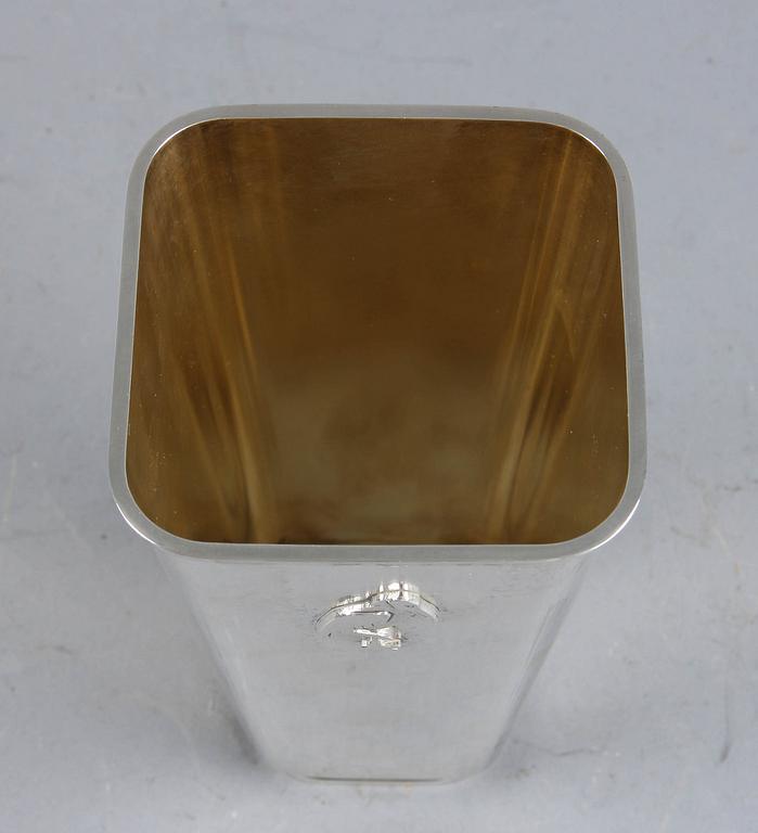 VAS, silver. Borgila, Stockholm 1980. Ca 345 gr.