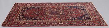 A RUG, a semi-antique Esfahan, ca 213,5 x 143,5-146,5 cm.