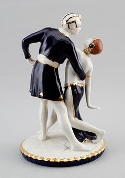 FIGURIN, porslin, Royal Dux, 1900-talets mitt.