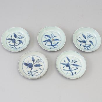 Five blue and white porcelain dishes, Ming dynasty (1368-1644).