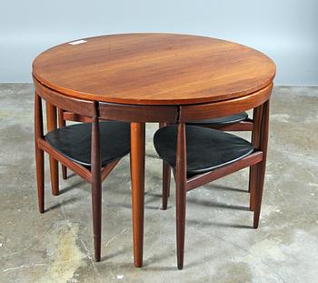 MATBORD MED STOLAR, design HANS OLSEN, Frem Röjle, Danmark.