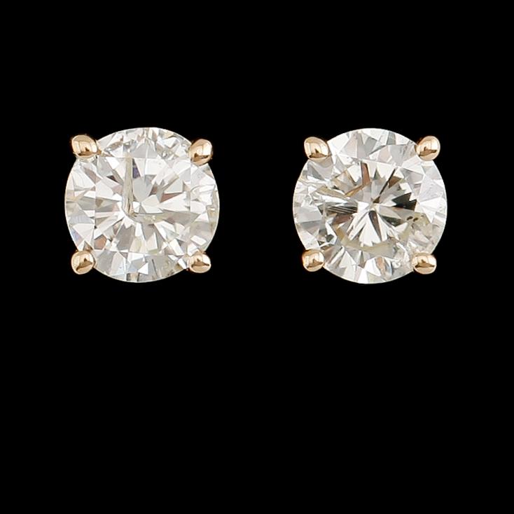 ÖRHÄNGEN, 1 par, 18 k guld, briljantslipade diamanter tot 0.63 ct.