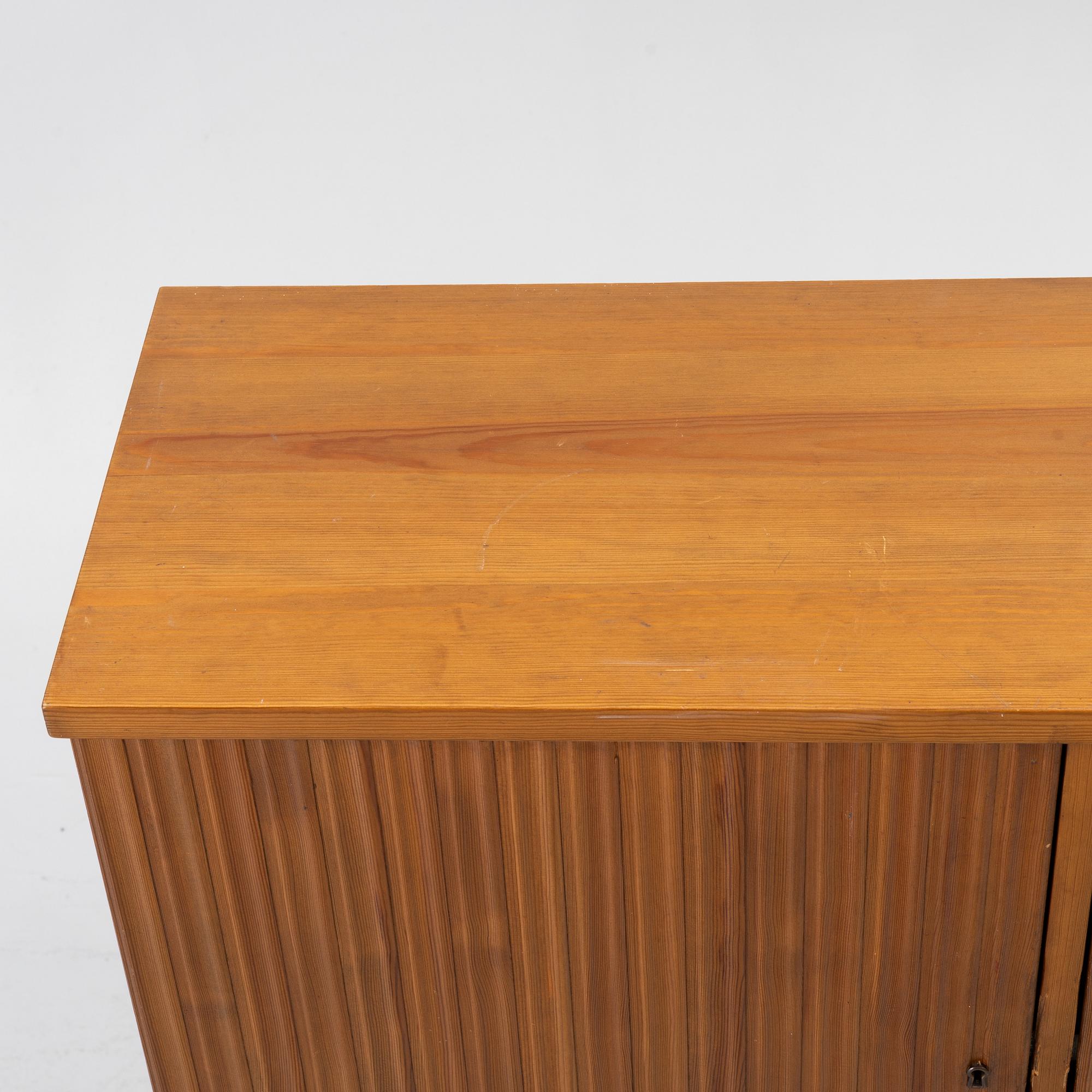 Swedish Modern, a pine cabinet, mid-20th century.