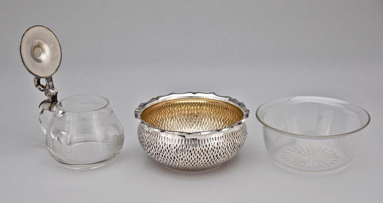 KARFF samt SKÅL, nysilver och glas, jugend, märkt WMF, omkr sekelskiftet 1900.