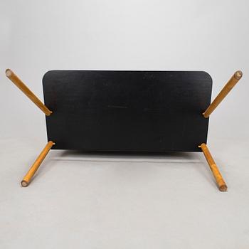 Yrjö Wiherheimo & Rudi Merz, soffa, "Pinna" för Korkeakoski OY, 1900-talets slut.