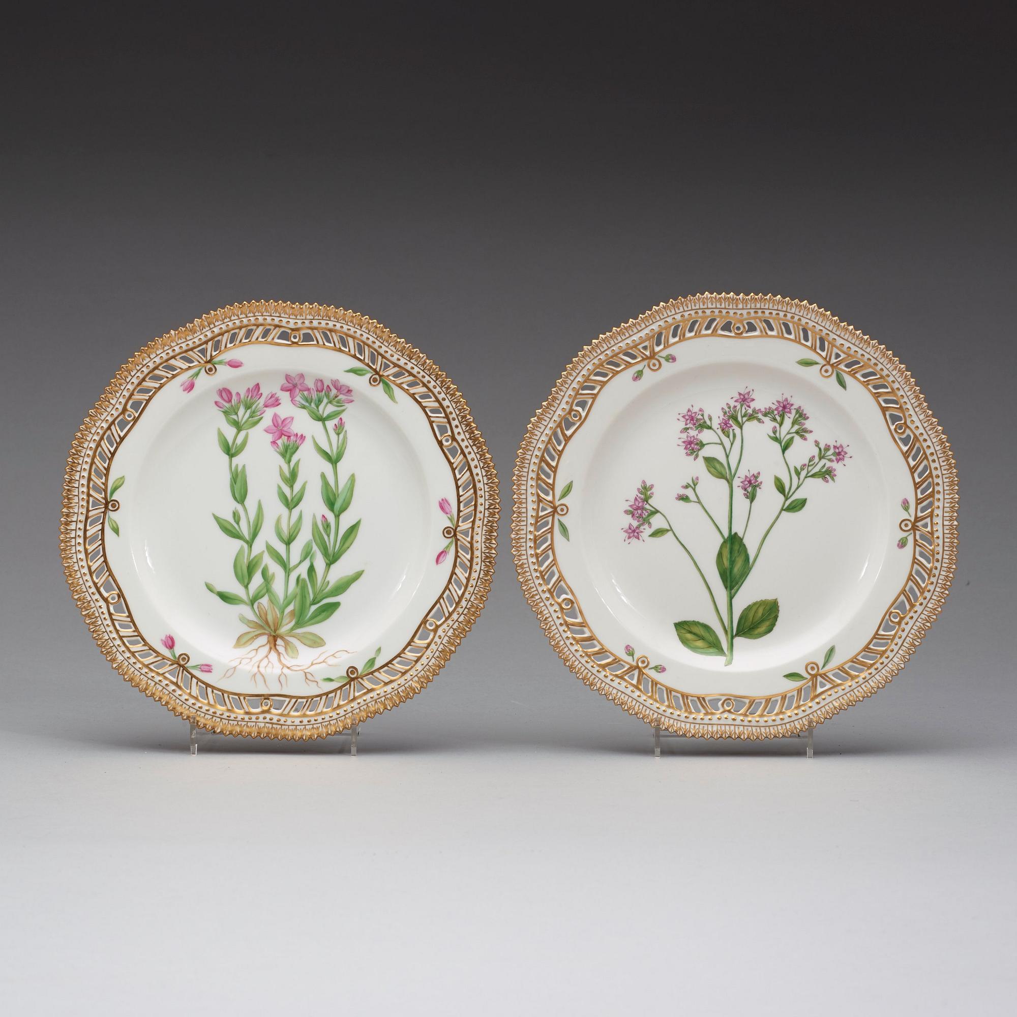 TALLRIKAR, sex stycken samt FAT, porslin. "Flora Danica", Kungl. Dansk, 1900-tal.