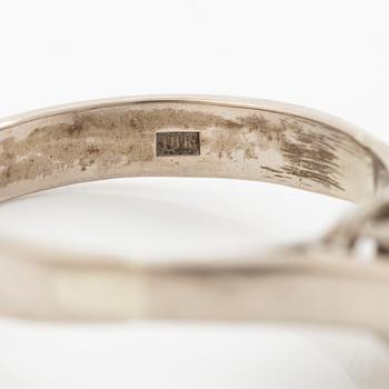 Ring 18K vitguld med gammalslipad diamant 2.63 ct.