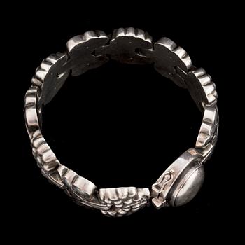 GEORG JENSEN, armband, sterlingsilver, designerad 1920-tal, med stämpel för efter 1945.