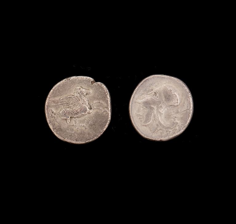 MYNT, 2 st. silver. Grekland 350-338 f. Kr. Ca tot 15g.