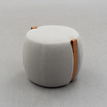 A "Notch" pouf by Johan Lindstén for LEMA 2015.