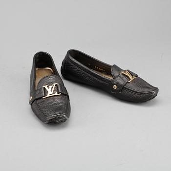 LOAFERS, ett par, Louis Vuitton.