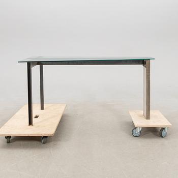 Jonas Bohlin, "Concrete" table, Källemo Värnamo.