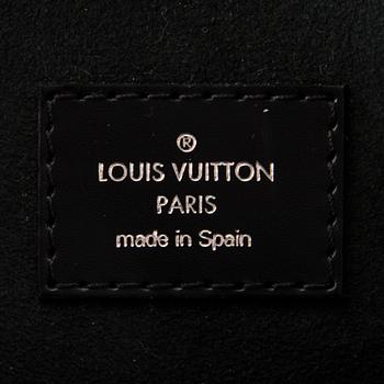 LOUIS VUITTON Black Epi Cluny BB Bag.