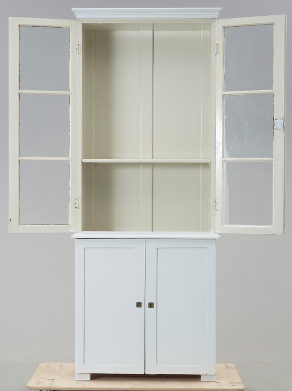 BOKSKÅP, 1800-talets andra hälft.