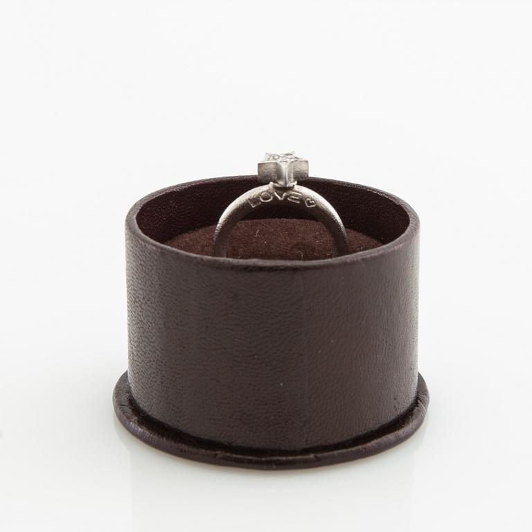 Ole Lynggaard, Ring, "Love", 18k white gold set with brilliant-cut diamonds, design by Charlotte Lynggaard.