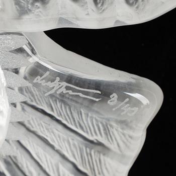 LUDVIG LÖFGREN, "Eagle", skulptur, glas och vitmetall, signerad och numrerad 8/43.