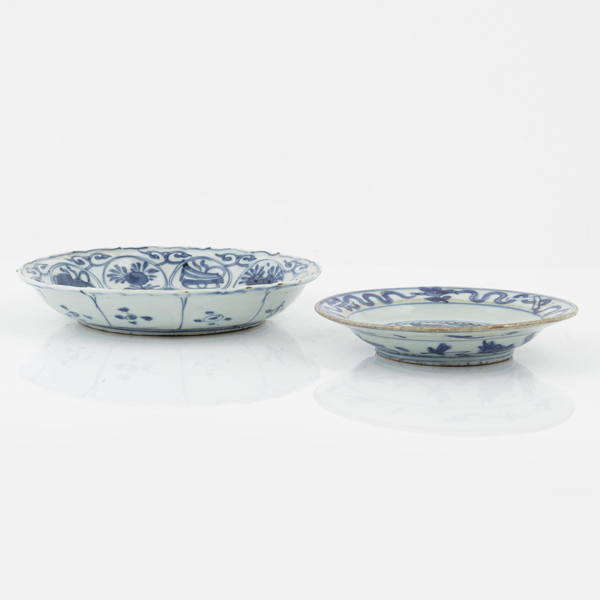 Two blue and white dishes, Ming dynasty (1368-14644).