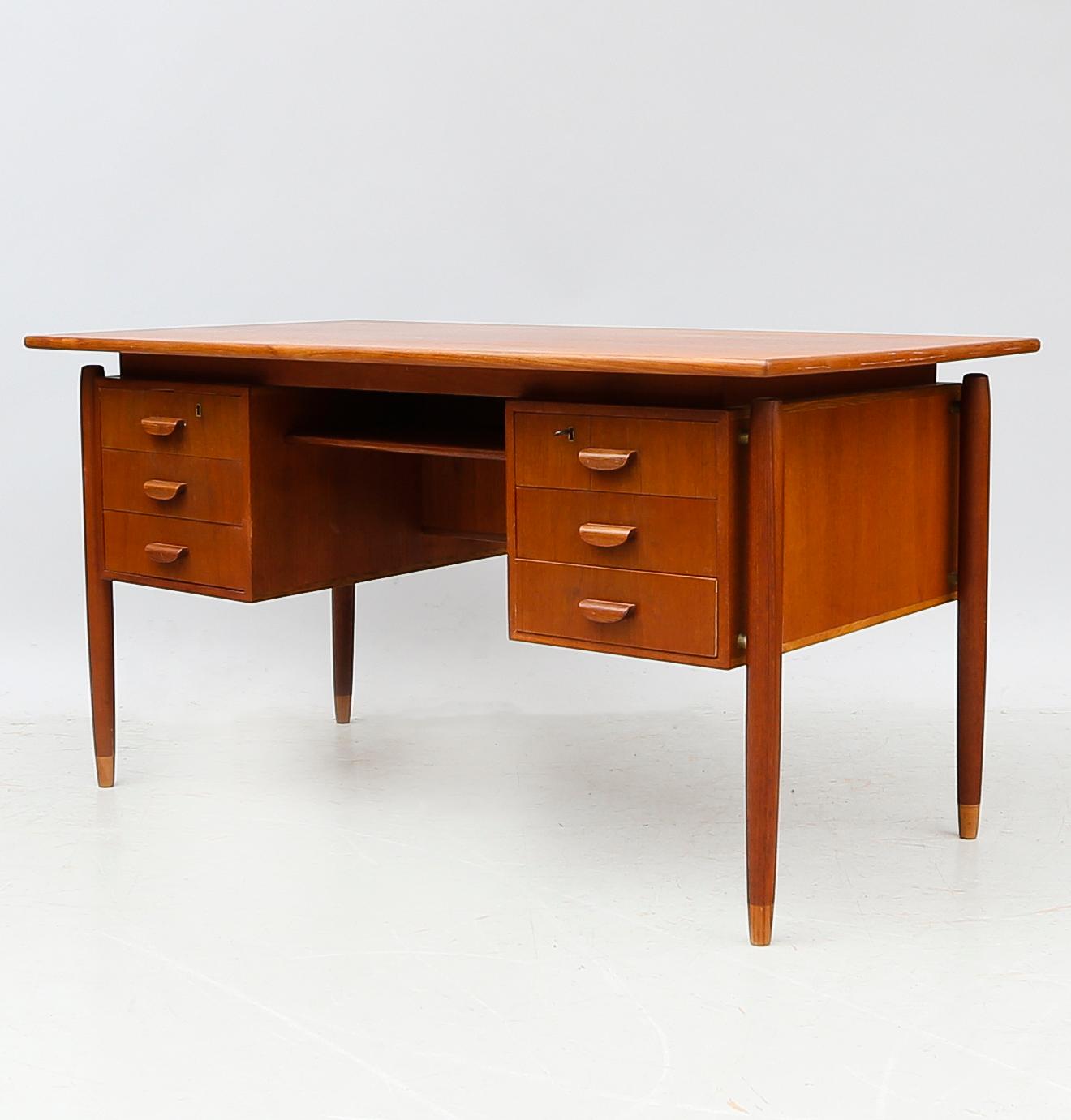 SKRIVBORD, 1900-talets andra hälft.