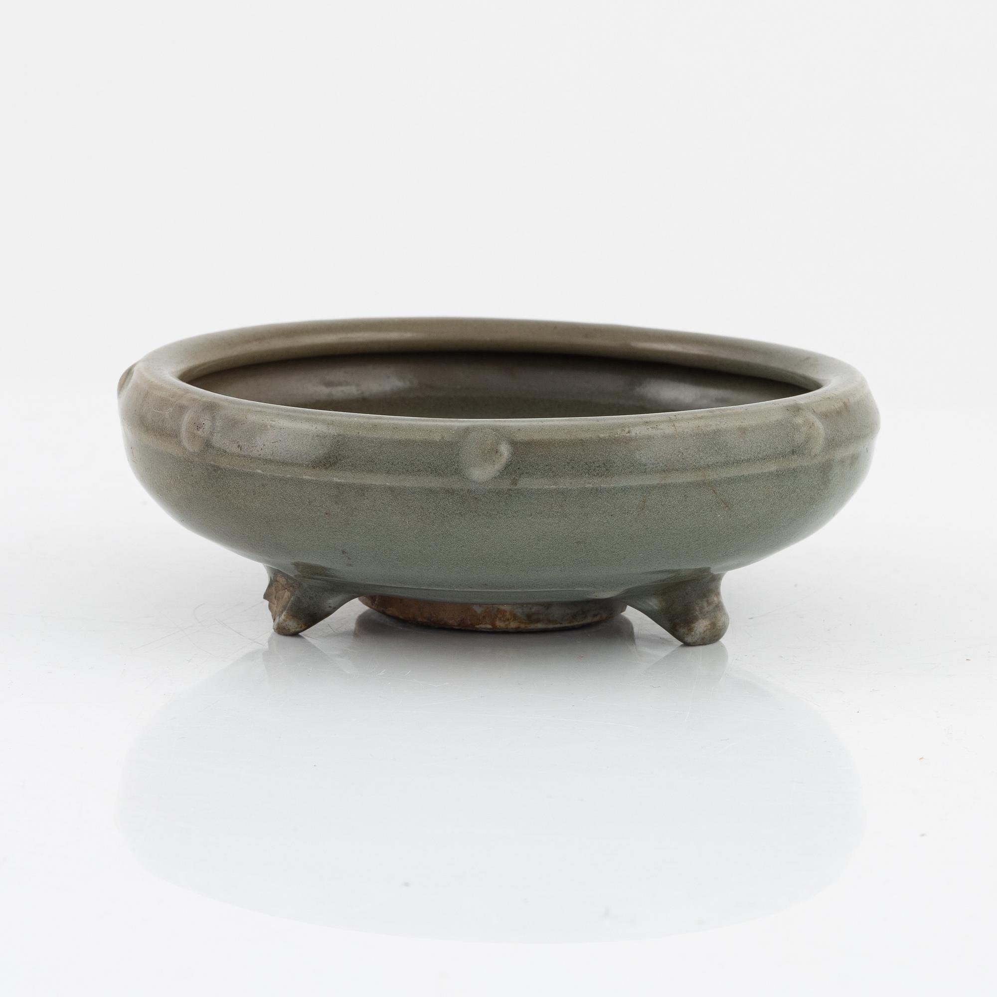 Rökelsekar, keramik, sen Mingdynasti (1368-1644).