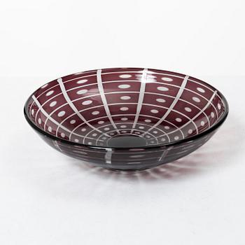 Edward Hald, a "slipgraal" glass vase, Orrefors 1947.