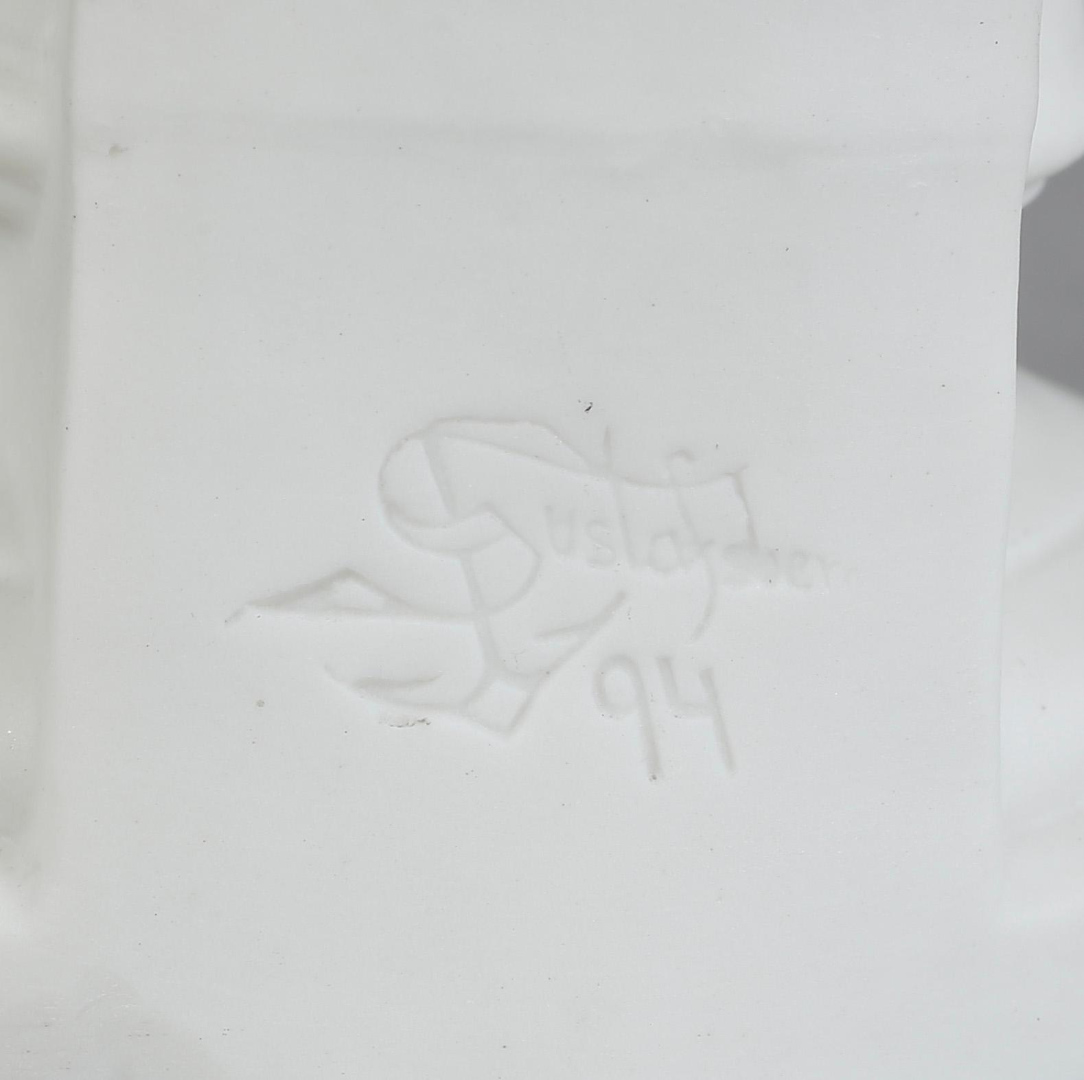 SKULPTUR / BYST, parian, Gustavsberg, daterad 1894.