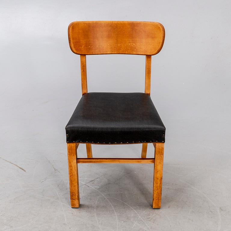 A set of eight Danish 1940/50s chairs.