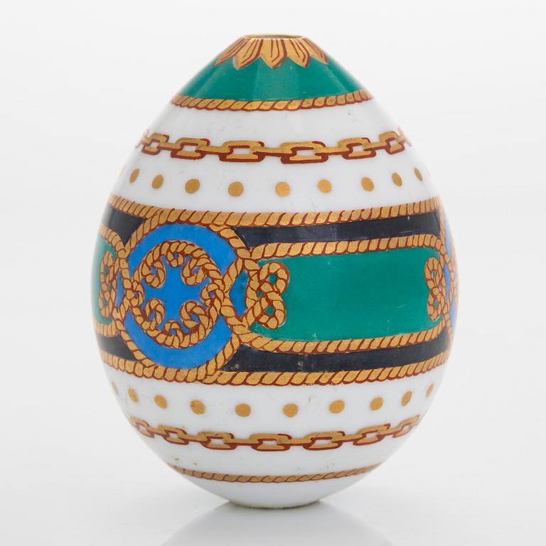 A Russian porcelain egg, part of the Derzhava service,Imperial Porcelain Factory, Saint Petersburg late 19th century.