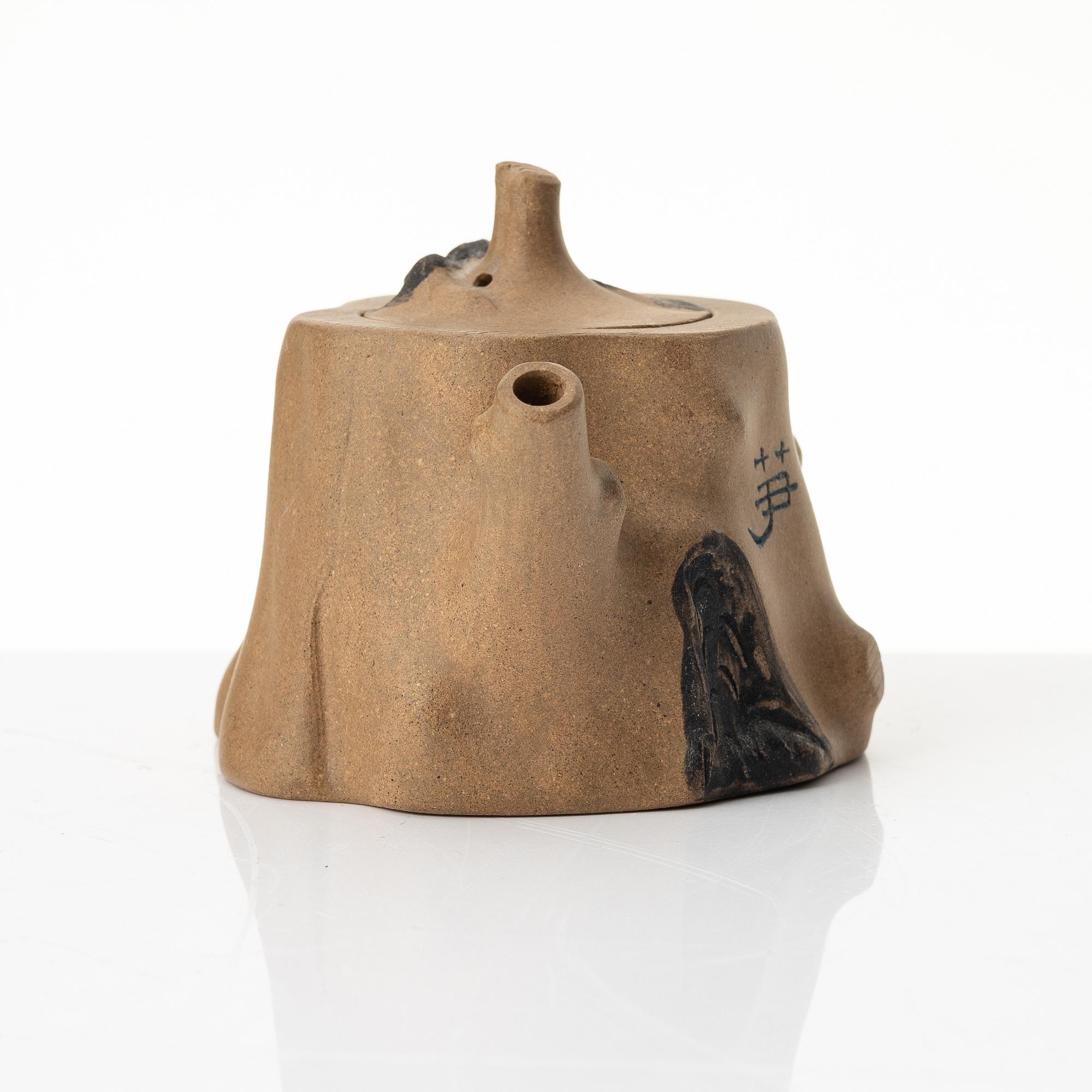 Zhou Dingfang, A 'gongfu' yellow yixing teapot, China, 1980s.