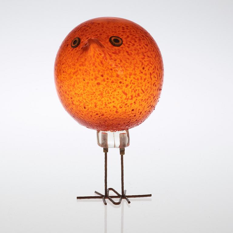 A Peter Pelzel 'Pulcino' glass figure of a bird, copper legs, Vistosi, Italy 1960's.