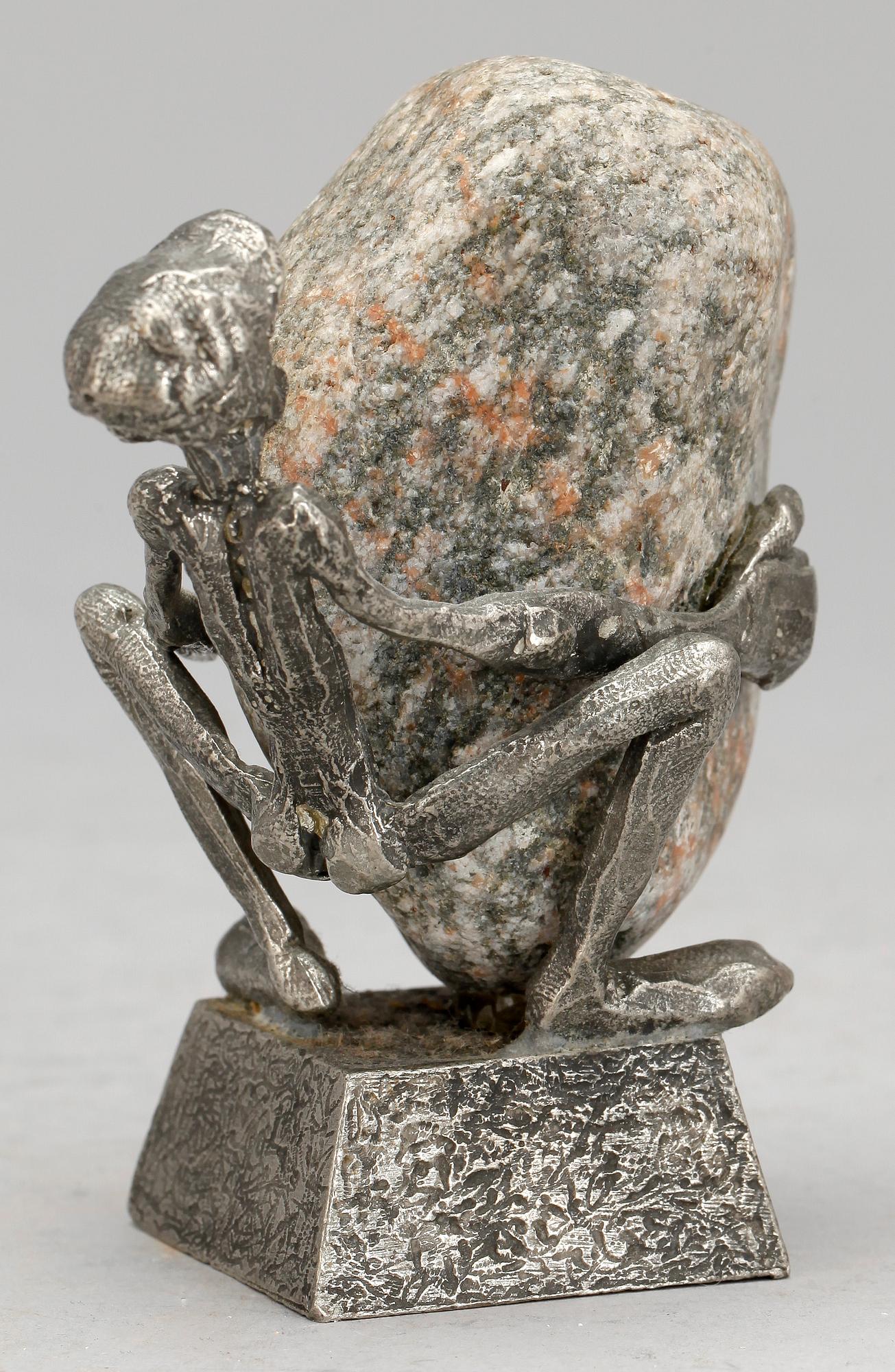 HENRY GUSTAFSSON, skulptur, sten och tenn, signerad.