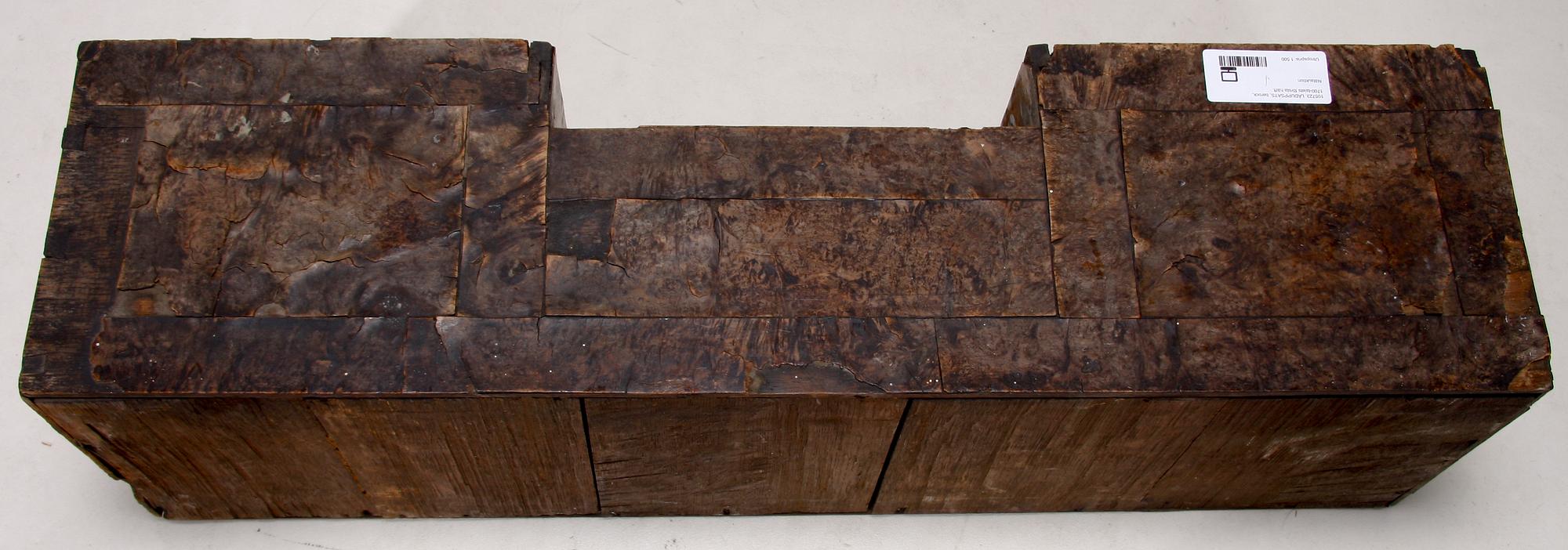 LÅDUPPSATS, barock, 1700-talets första hälft.