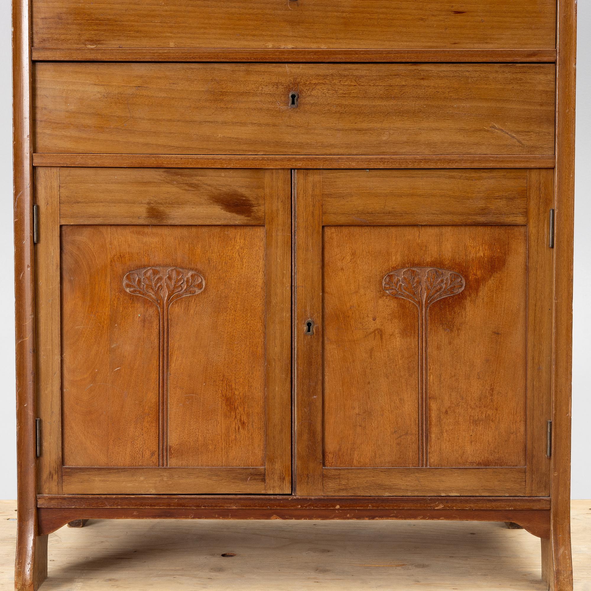 Secretary, Jugend, early 20th century.