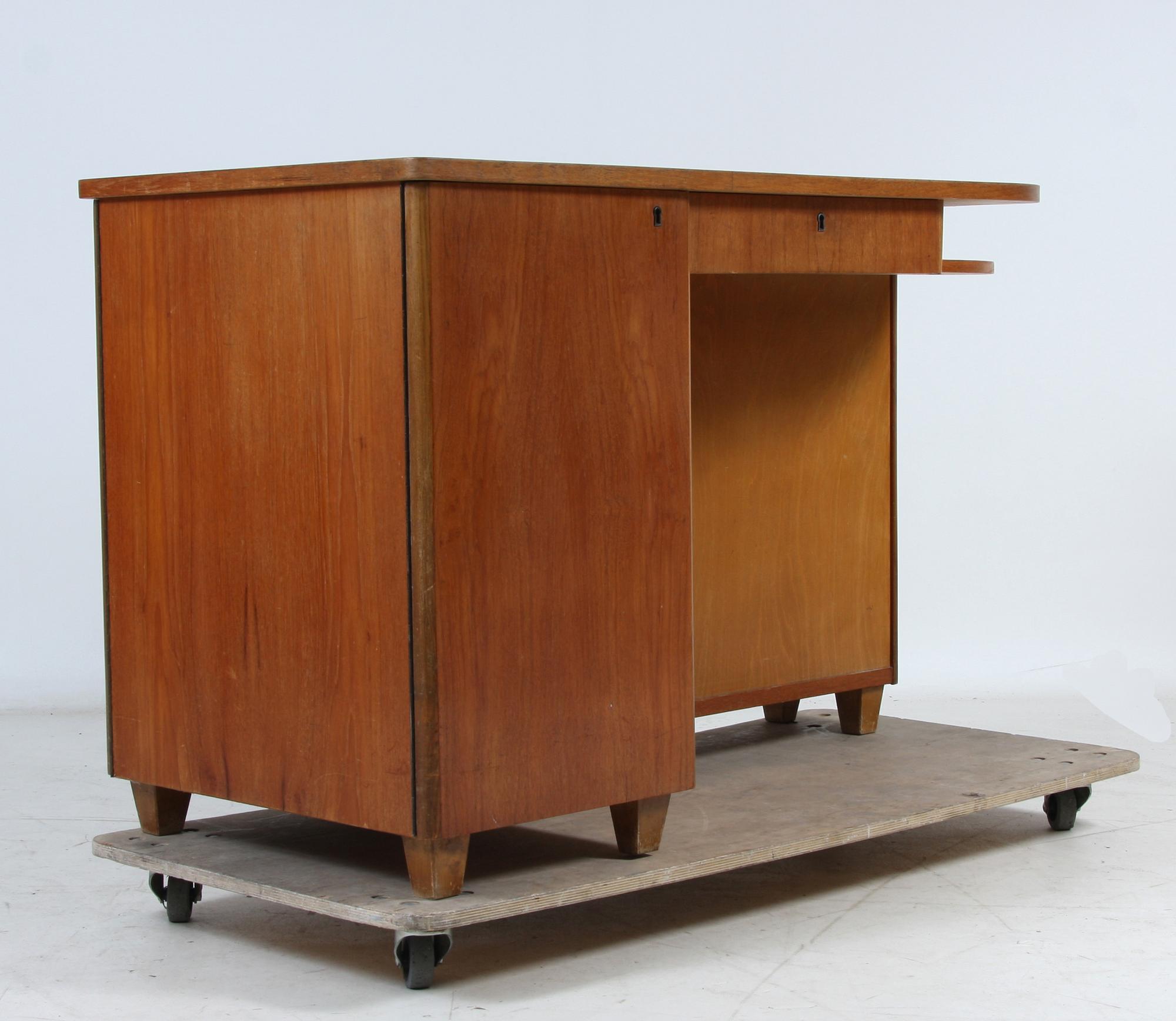 SKRIVBORD, 1960-tal.