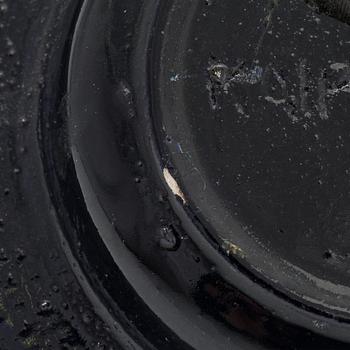 Birger Kaipiainen, a stoneware bowl signed Kaipiainen.