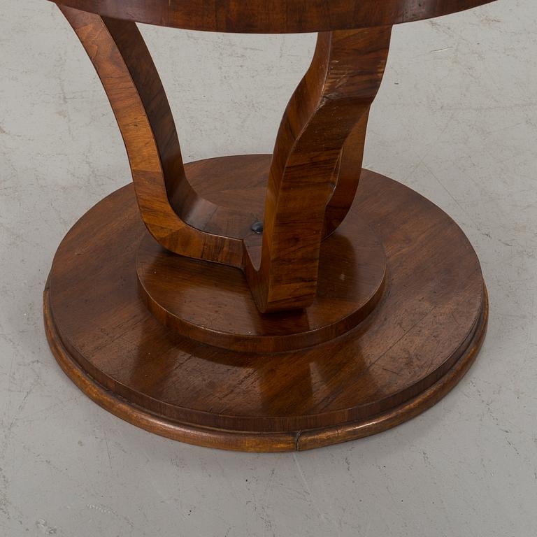 A COFFEE TABLE, Late 20th century,