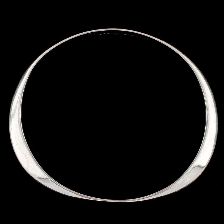 ARMBAND, silver, David Andersen, Norge, importstämplad, 1900-talets andra hälft. Vikt 46 g.