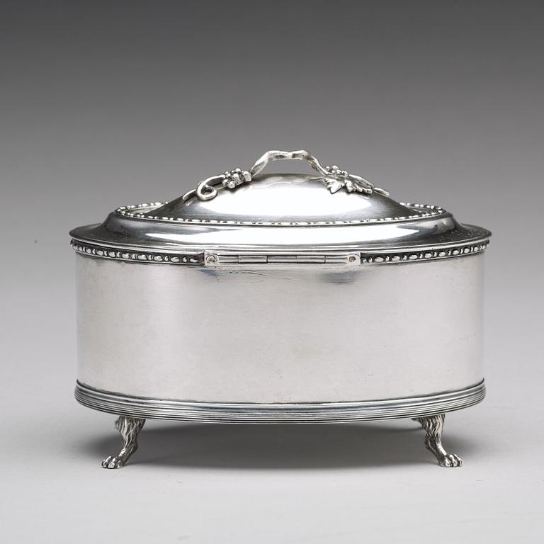 A Swedish 18th century Gustavian silver sugar-casket, mark of Pehr Zethelius, Stockholm 1797.