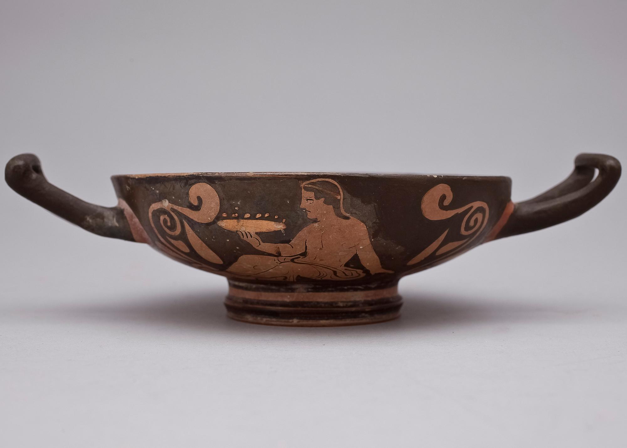 KYLIX, lergods, Grekland, troligen 400-300-tal f Kr.