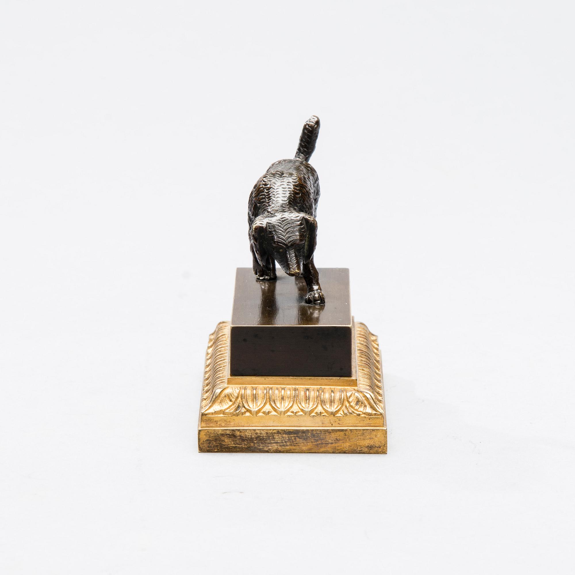 BLÄCKSTÄLL, brännförgylld mässing, 1800-talets början.