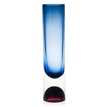 TAPIO WIRKKALA, VAS, "Double-Headed", signerad Tapio Wirkkala, Iittala 3582.