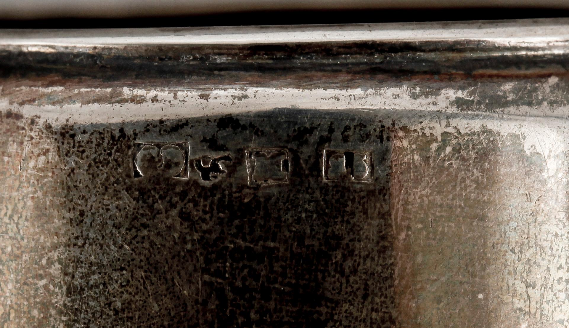 KAFFEKANNA samt GRÄDDKANNA. silver, sign Gustaf Dahlgren (1845-1875).