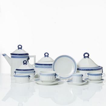 Arnold Krogh, service, 38 pieces, porcelain, "Blue Fan", Royal Copenhagen, Denmark.