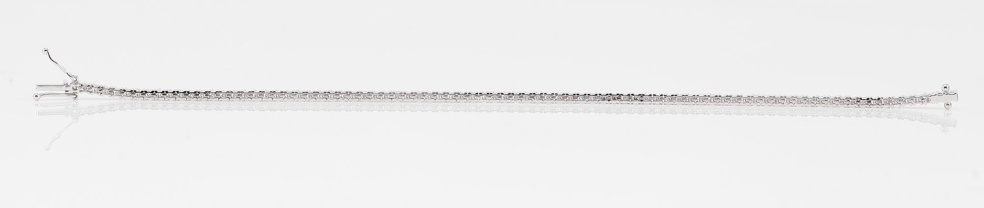 ARMBAND, 18K vitguld och diamanter tot ca 1.56 ct.
