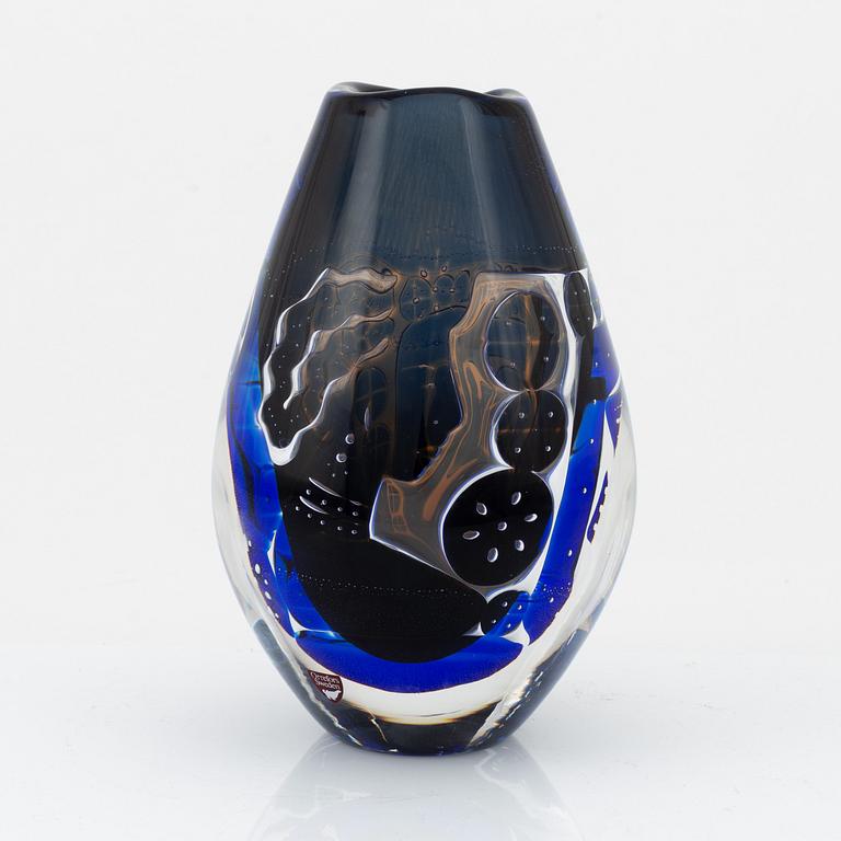 Edvin Öhrström, vas, ariel, Orrefors, signerad.