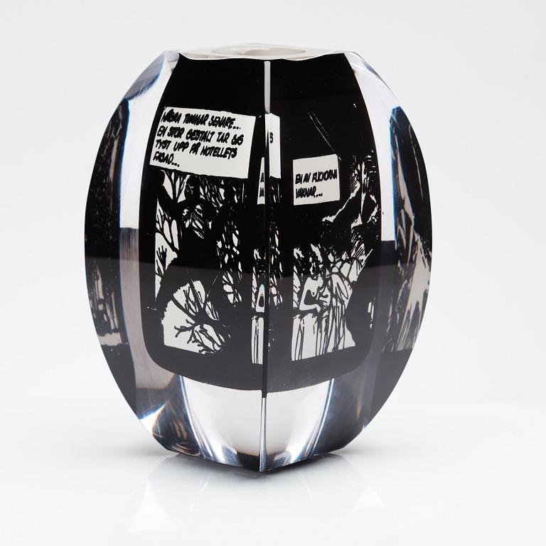 Per B. Sundberg, a unique "litograal" glass vase, Orrefors 2004.