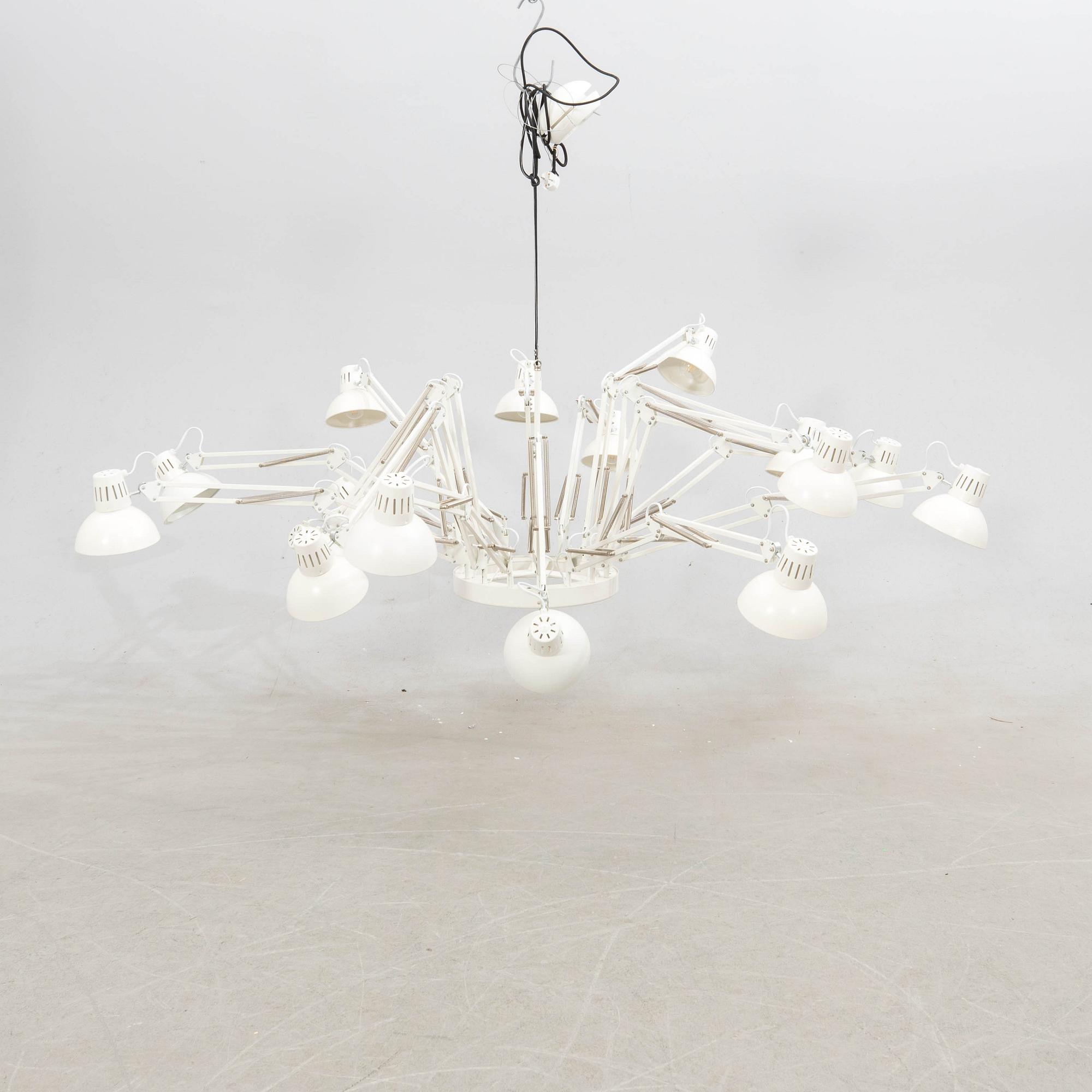 Ron Gilad, taklampa, "Dear Ingo" för  Moooi 2000-tal.