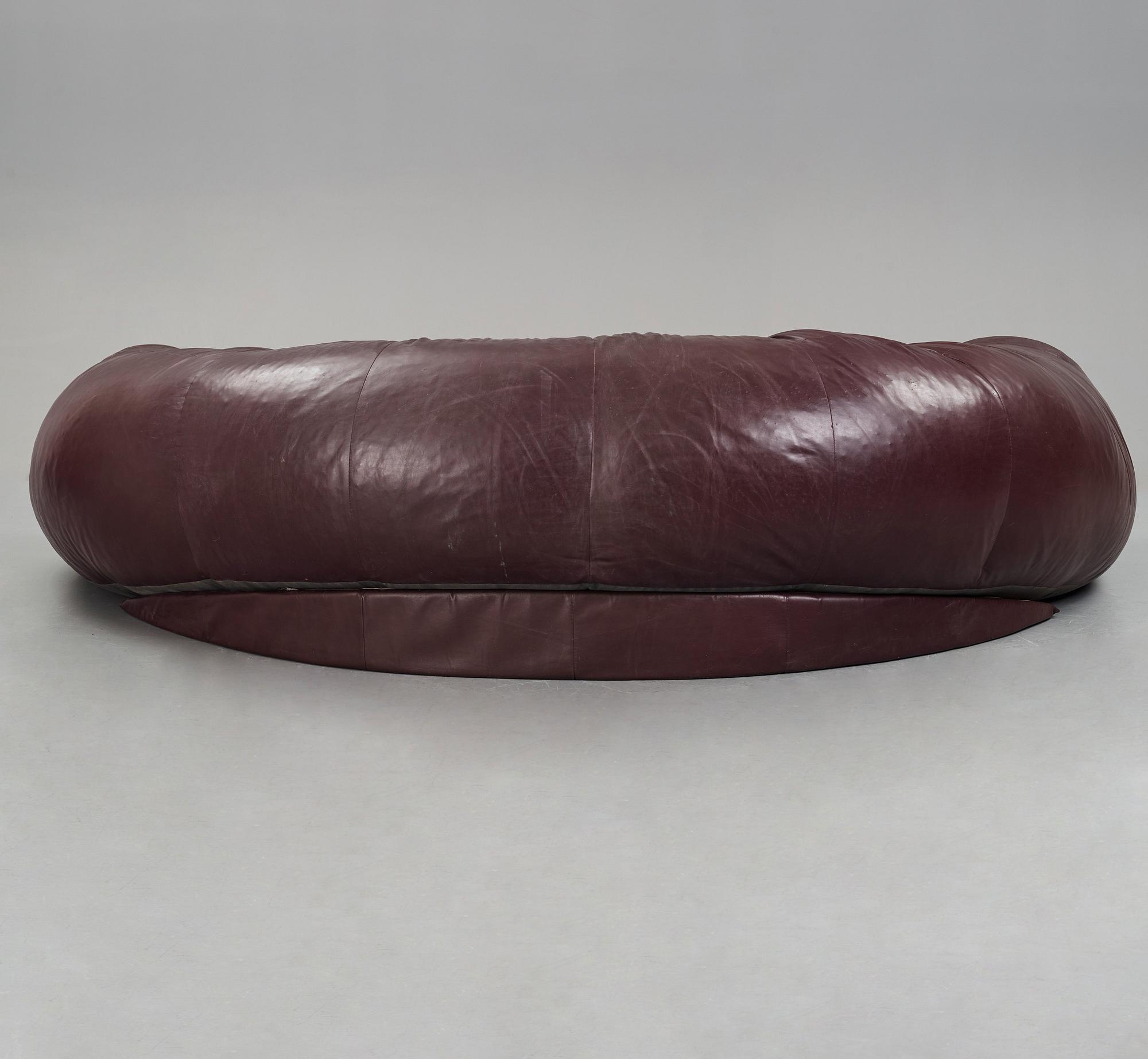 Raphael Raffel, / Raphaël, a "Croissant", sofa, Maison Honoré, Paris 1970's.